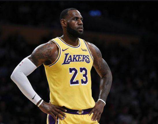 【观察】当所有人开始造势 詹姆斯回归骑士已成定局